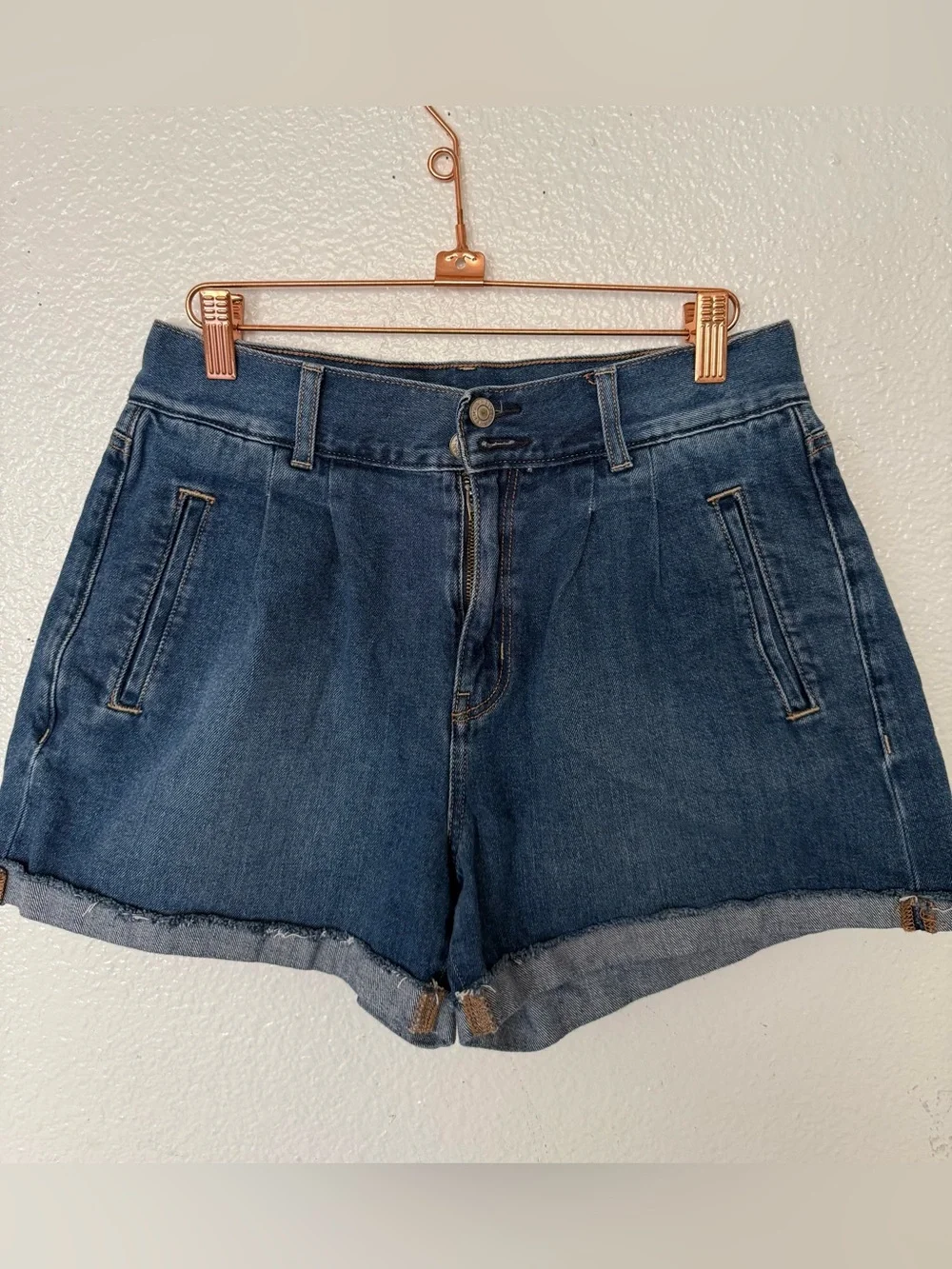 American Eagle Outfitters Dark Blue High-Rise Denim Shorts Mom short size 6
